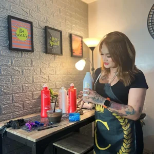 Chachi Smith Best Hairdresser in Las piñas